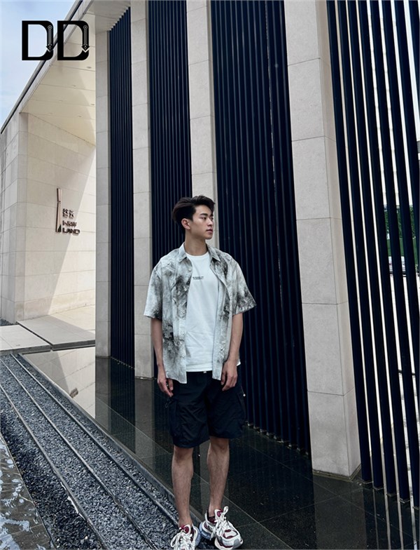 DD男装 · 衬衫是态度,T恤是自由,男人的夏天只需要这两件